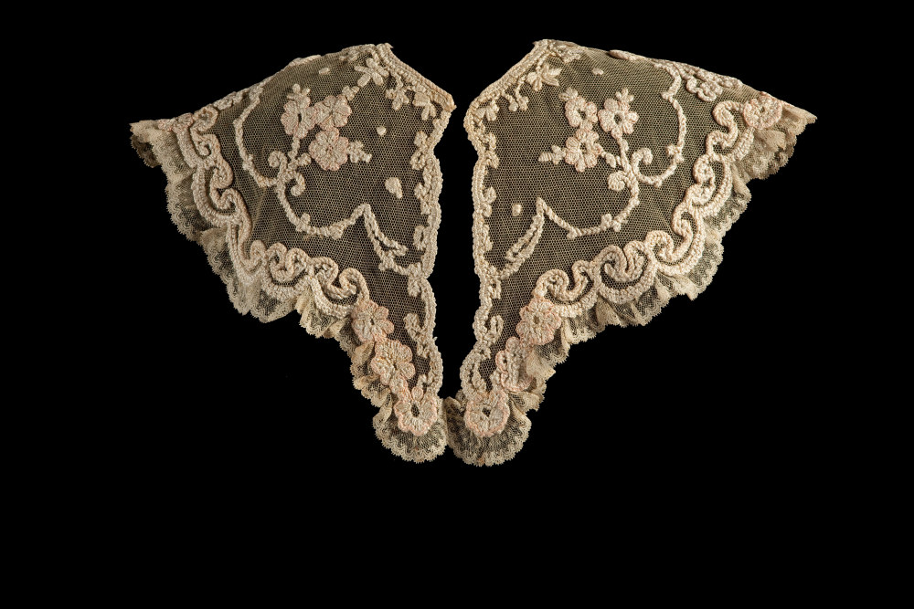 Collar, 1895-1905