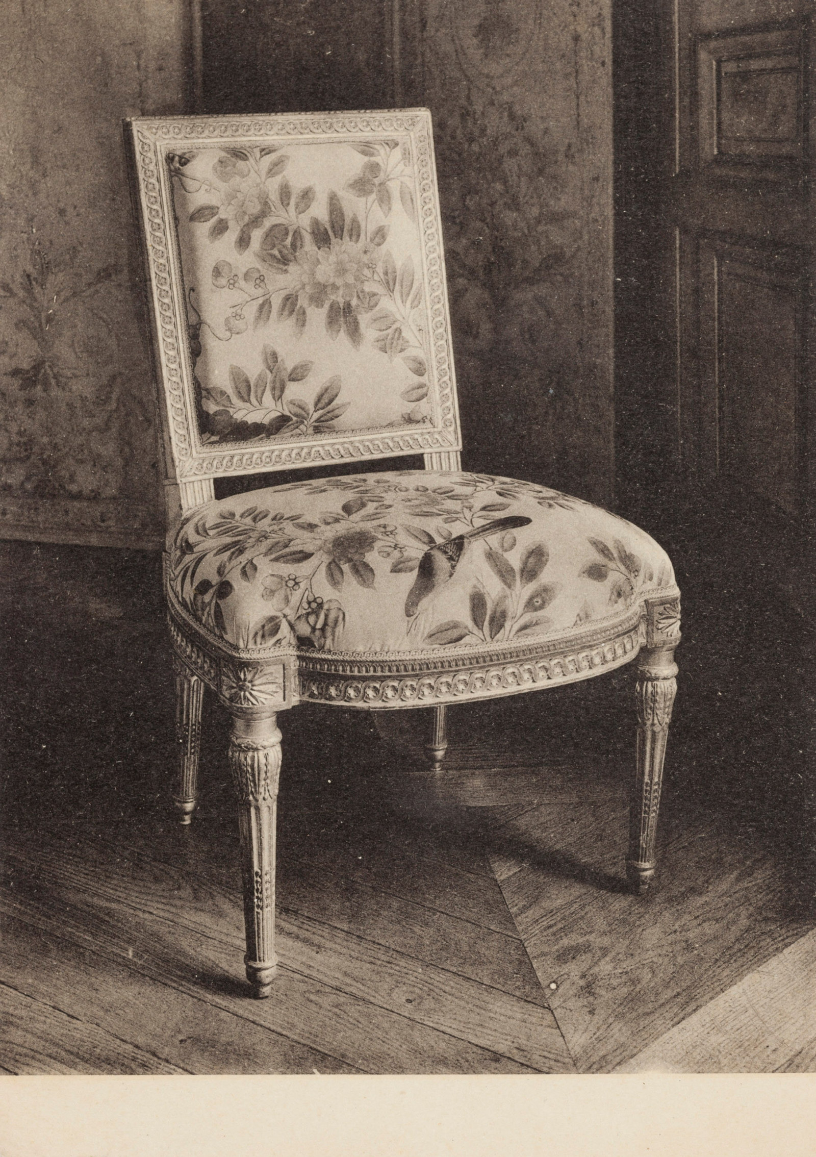 Postcard of a 'Chaise en bois sculpte' dated to 1791