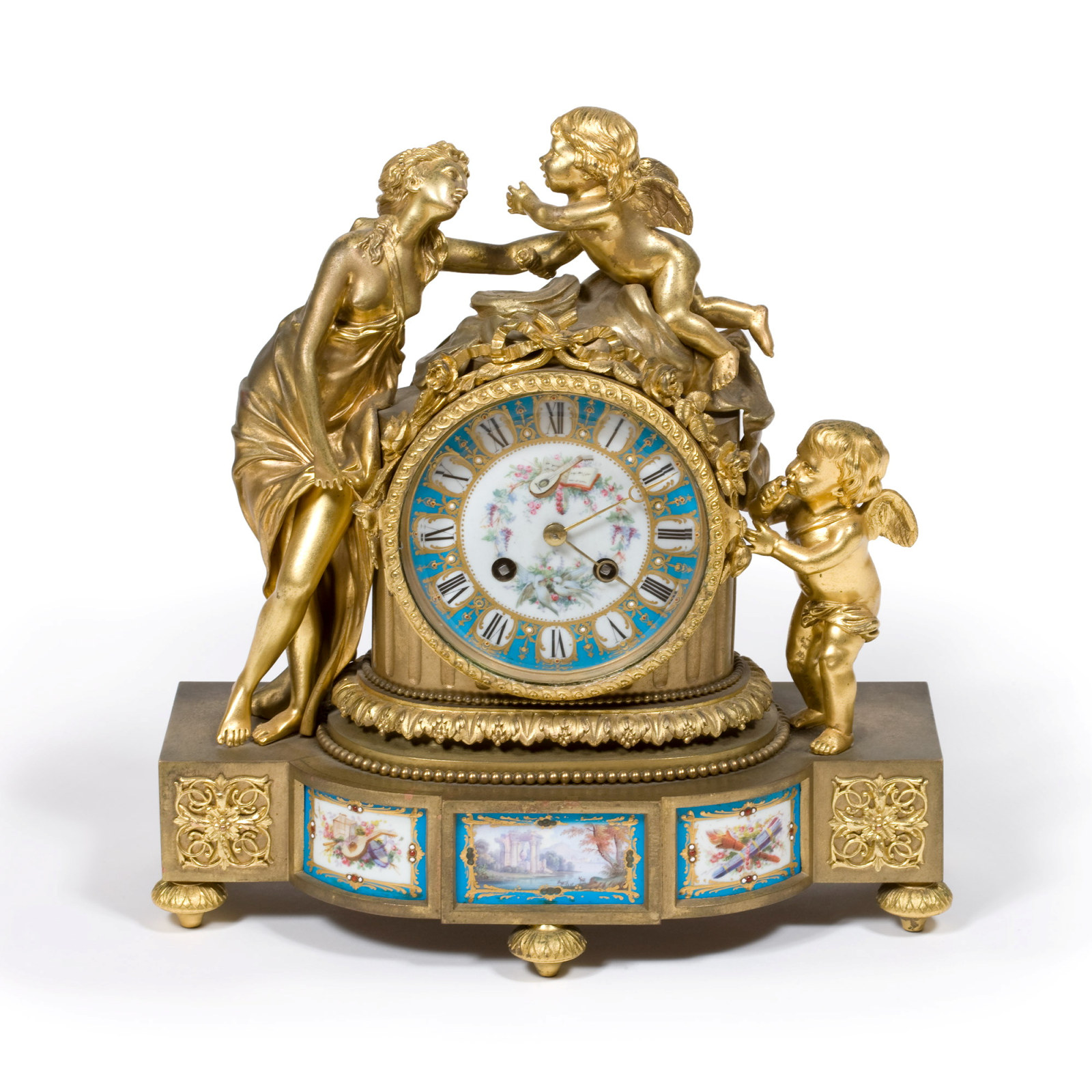 Ornate gold sculpted clock.