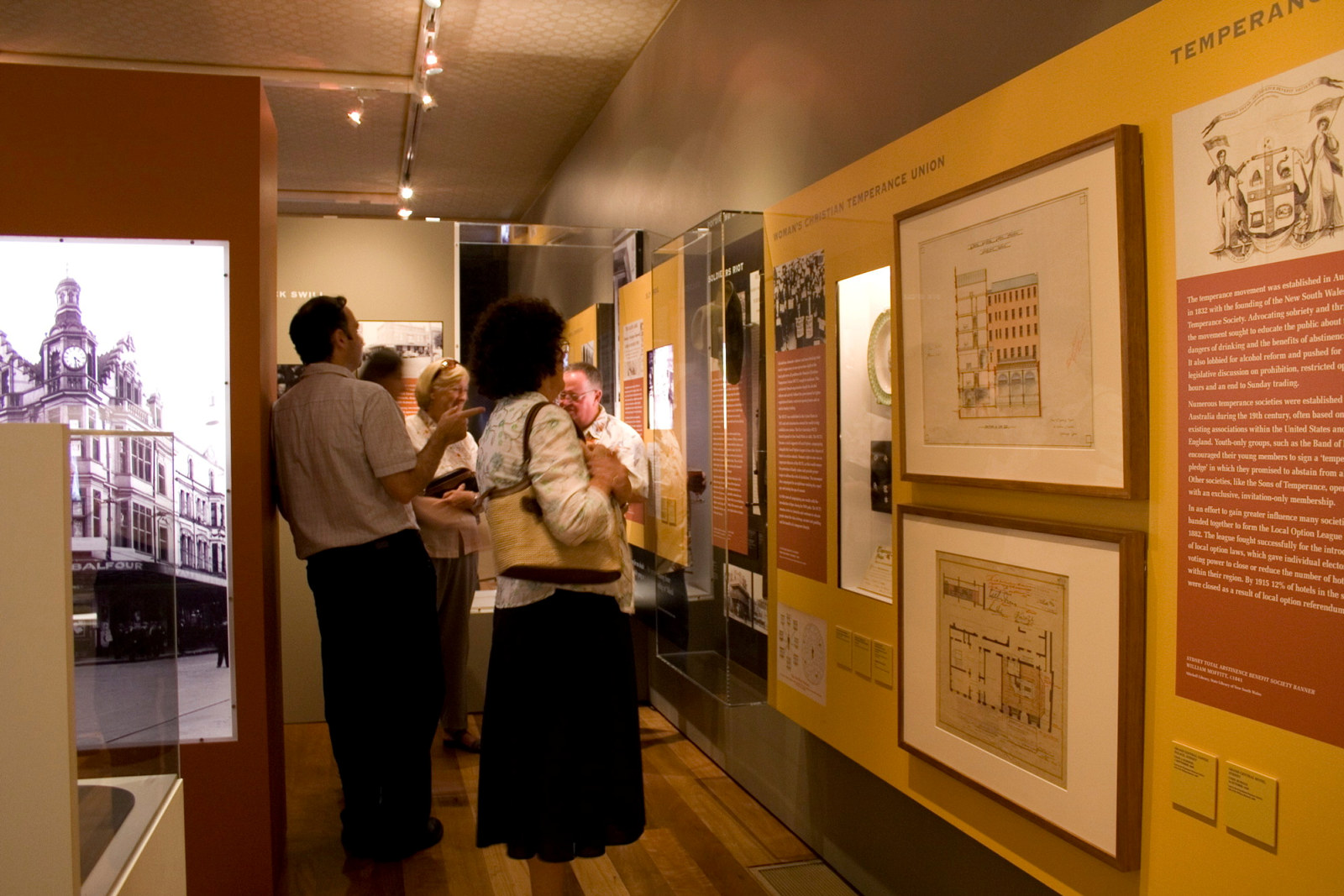 Guests view the exhibition during the launch of SydneyÂ’s Pubs, Justice & Police Museum, 26 February 2008.