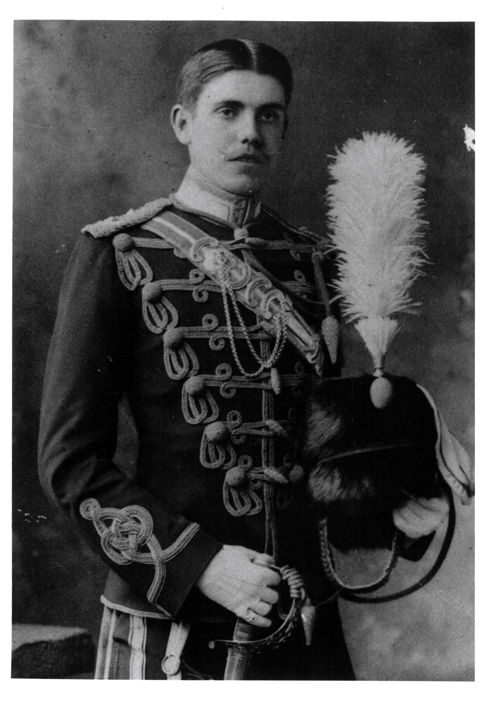 Clive Collingwood Dangar in the uniform of the 13th Hussars, photographer unknown, c1899