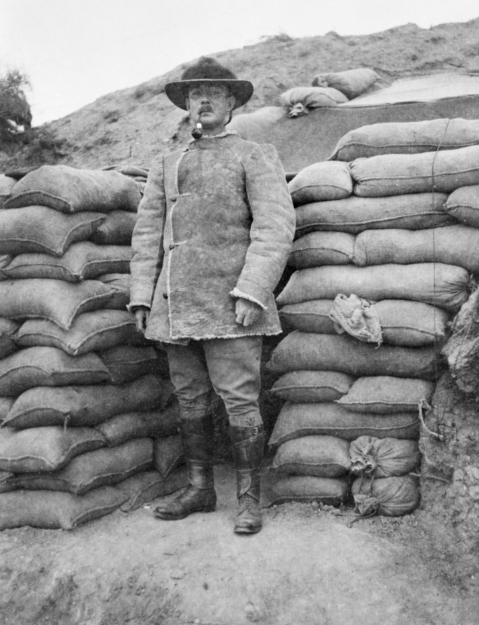 Lieutenant Norman Matthew Pearce, 6th Australian Light Horse Regiment, outside the sandbagged entrance of his dugout, November 1915