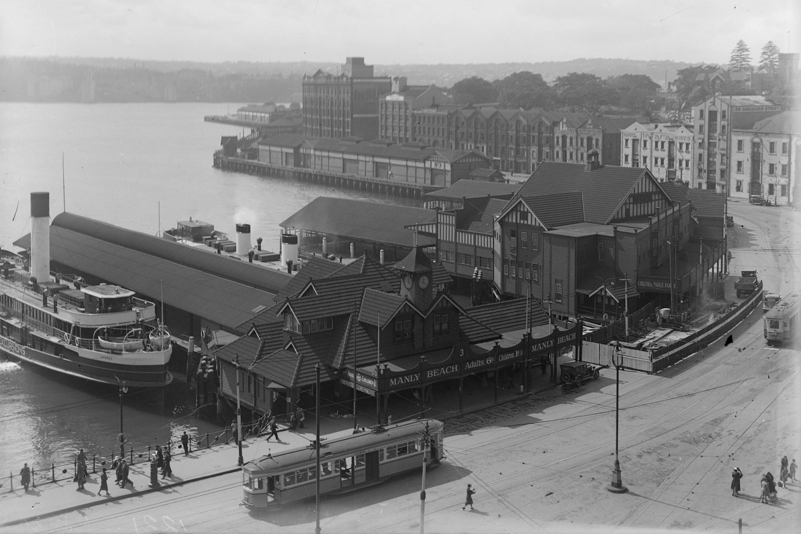 Circular Quay, ferries 1936