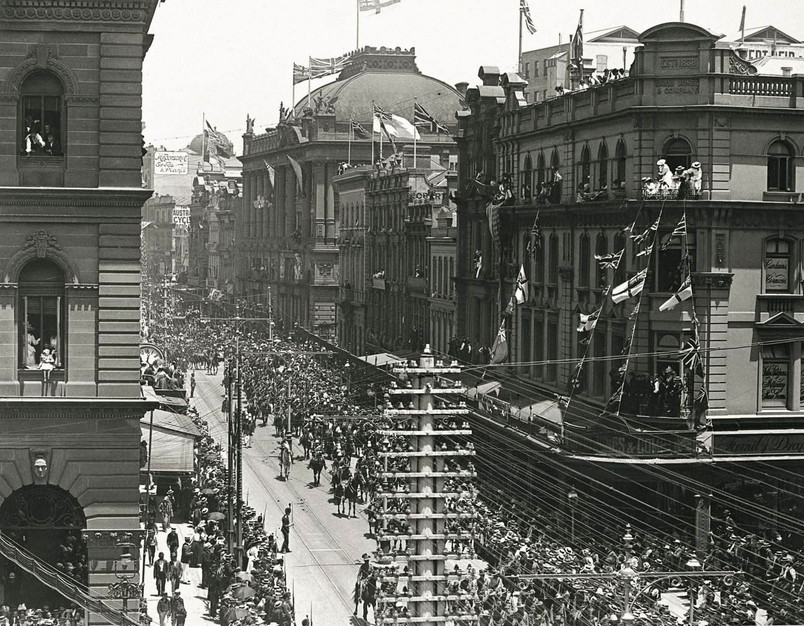 The procession in George St between King St & Martin Place