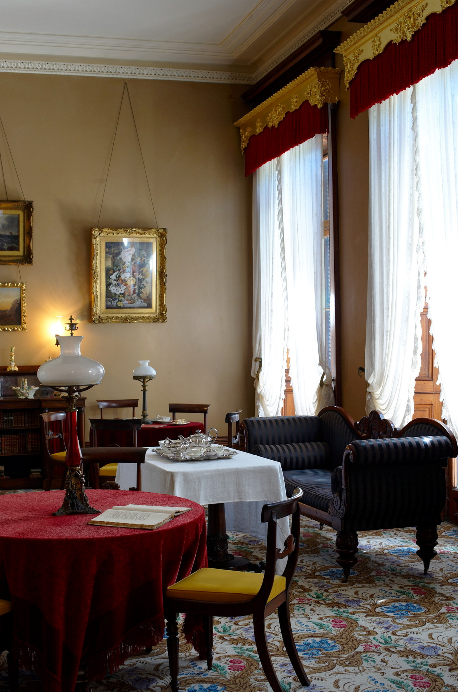 A Georgian room with period furniture and dressing