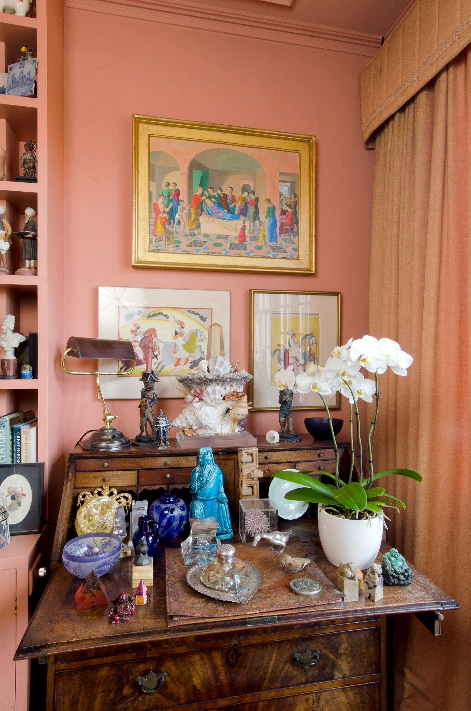 Pink room in designer Leslie Walford's penthouse apartment, Double Bay 