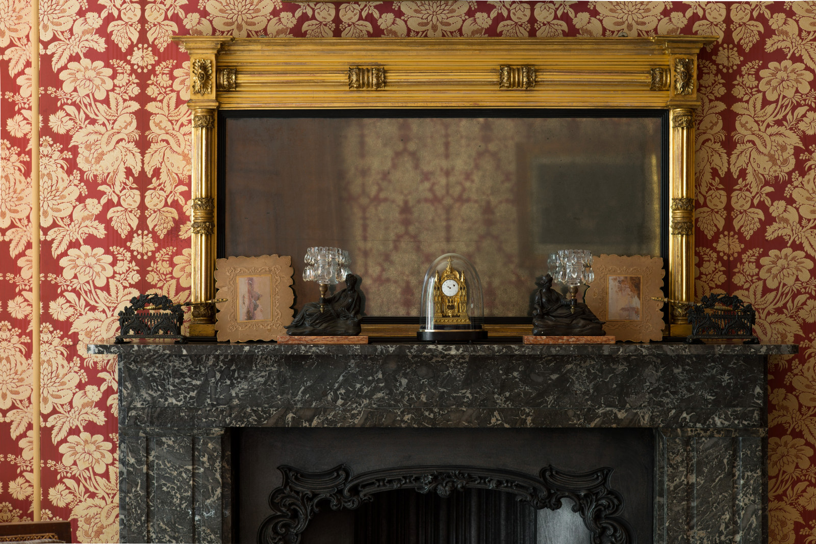 Mantelpiece and wallpaper in the breakfast room, Elizabeth Bay House