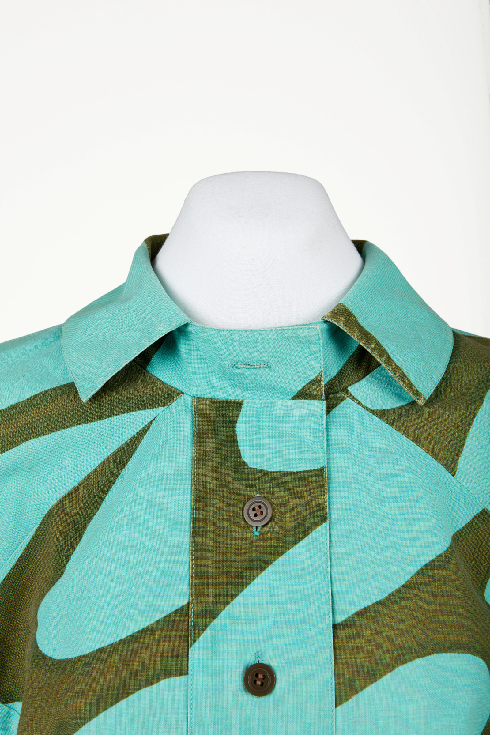 Shirt or smock, 'Linssi' textile design by Kaarina Kellomaki for Marimekko, Finland, 1966; used by Marion Best Pty Ltd staff as an unofficial uniform