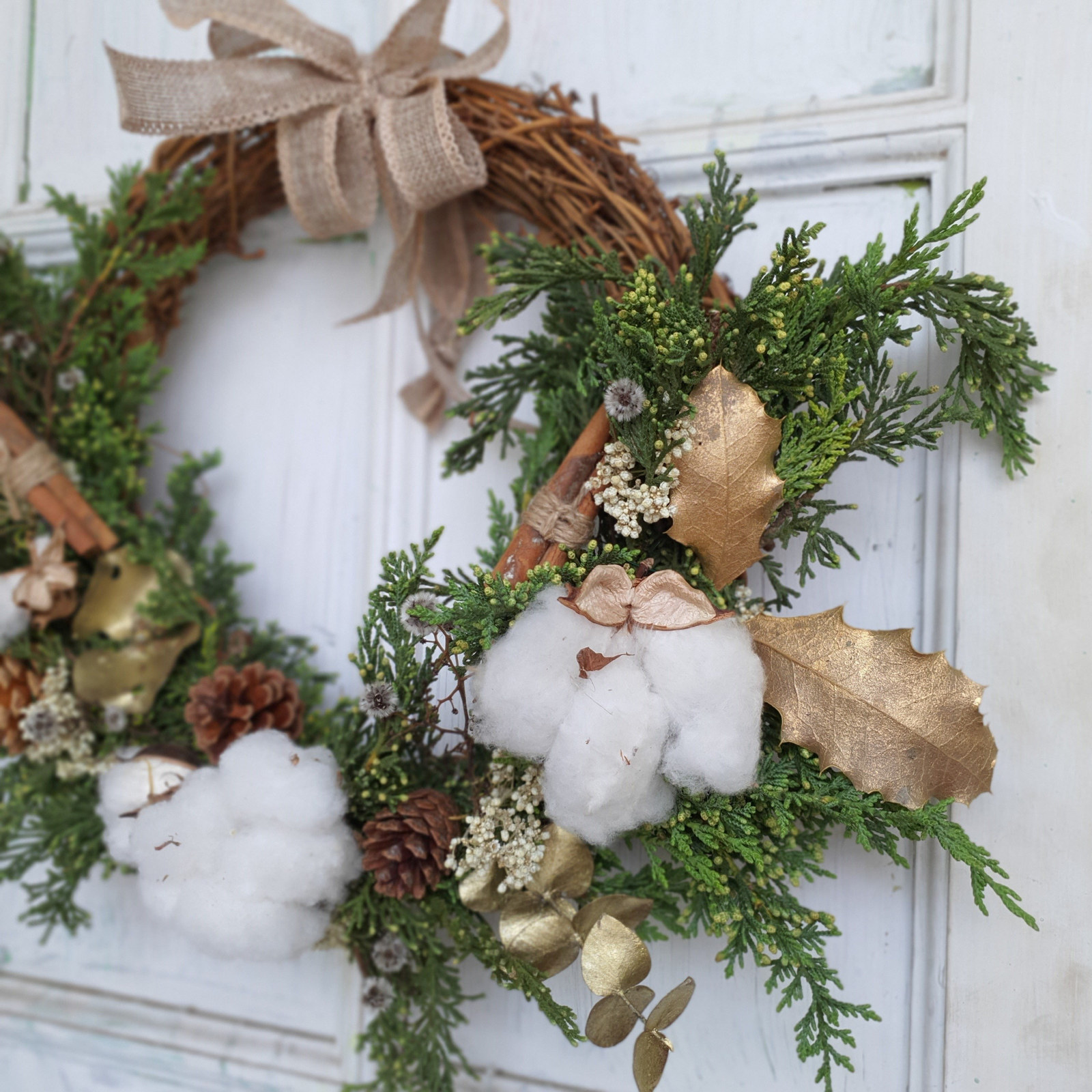Wreath-making workshop by Flower Lane & Co. as part of 'Festive workshops at Vaucluse House'